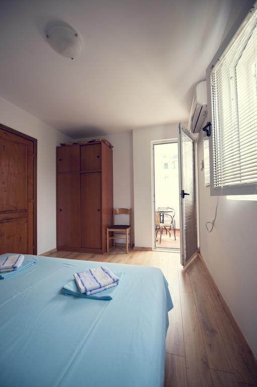 Lyon Apartments Будва Номер фото