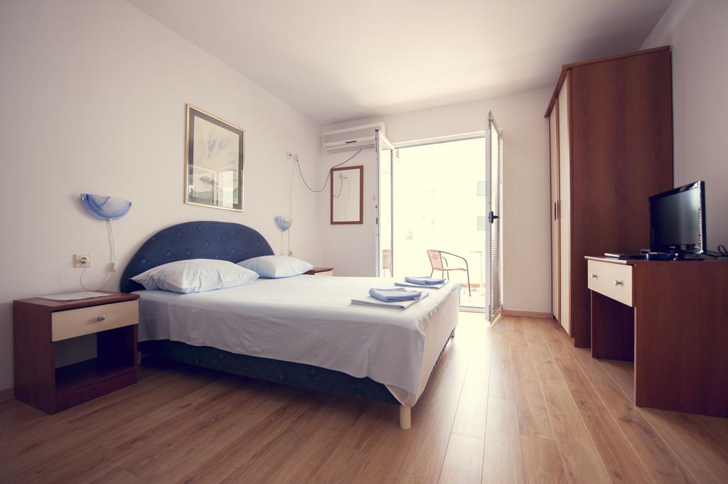Lyon Apartments Будва Номер фото
