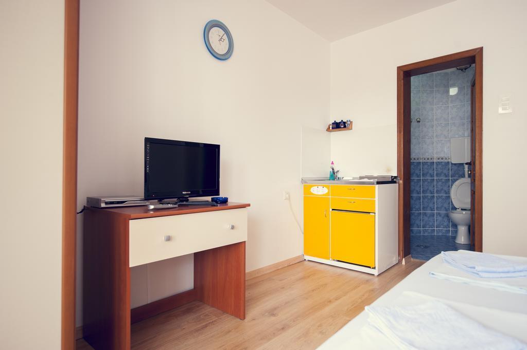 Lyon Apartments Будва Номер фото