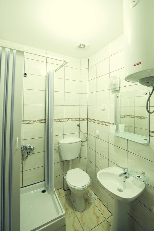 Lyon Apartments Будва Номер фото